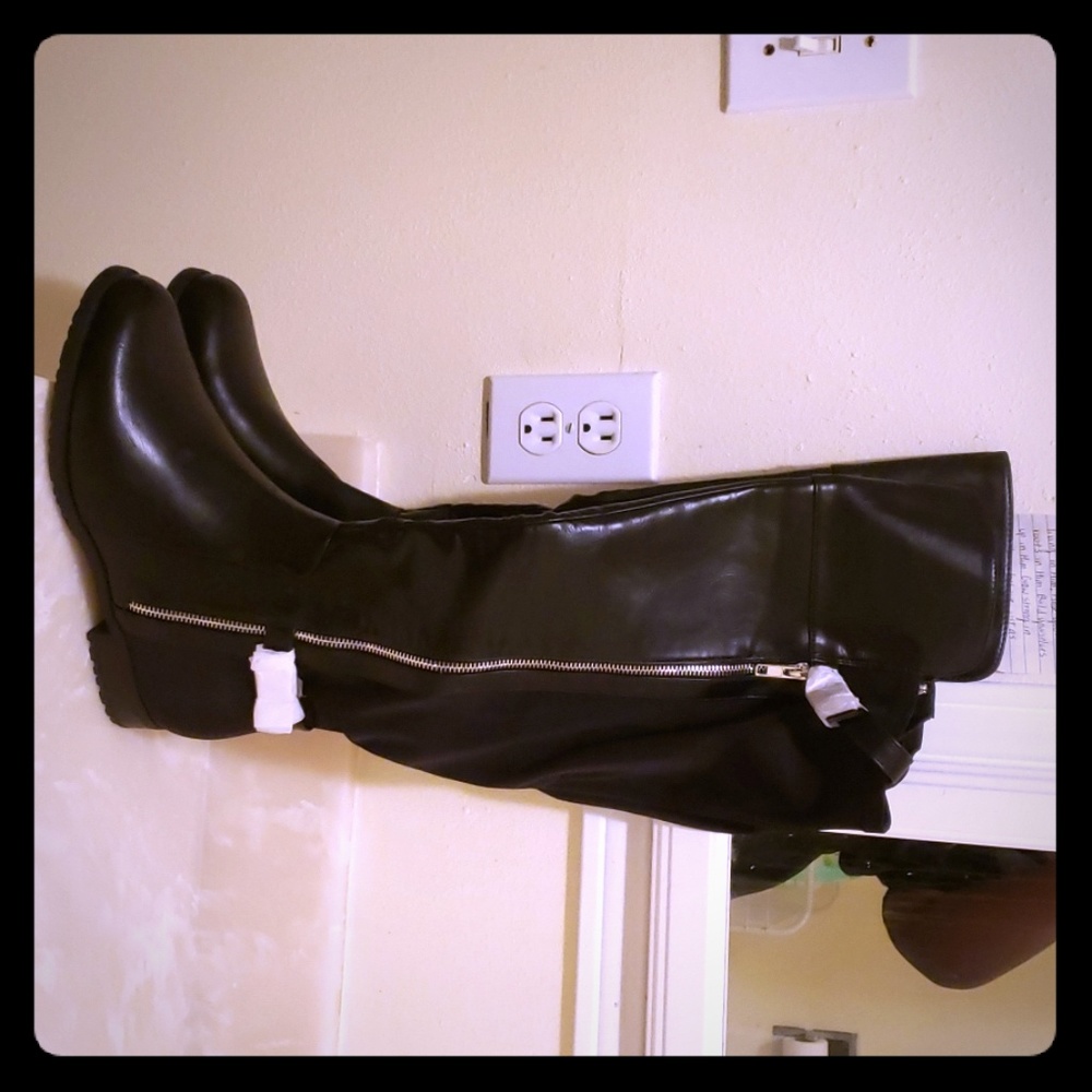 Black boots